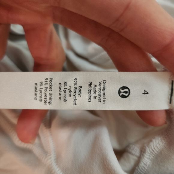 Lululemon Athletica White Activewear Top - Picture 5 of 9
